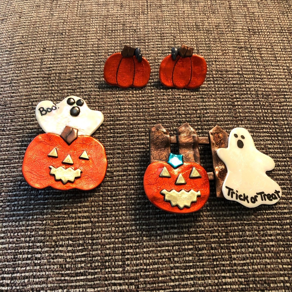 Halloween pins and earrings